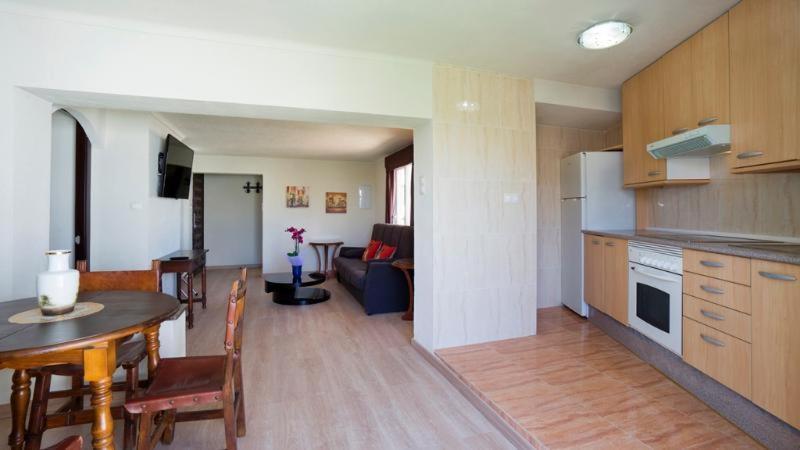 Hotel El Pozo Торремолинос Номер фото