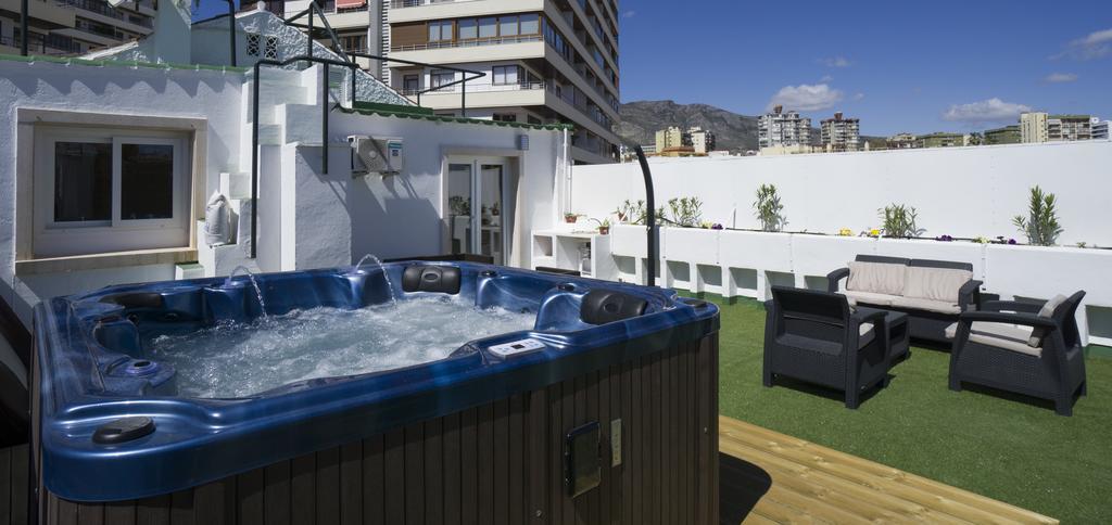 Hotel El Pozo Торремолинос Экстерьер фото